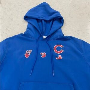 Off-White x MLB Chicago Cubs hoodie size XXL in EUC. Fits like XL
